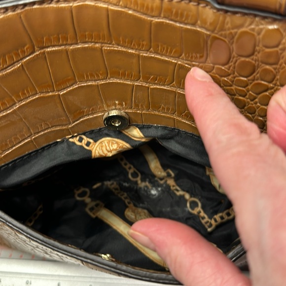 Anne Kline Leather Purse - Picture 16 of 16